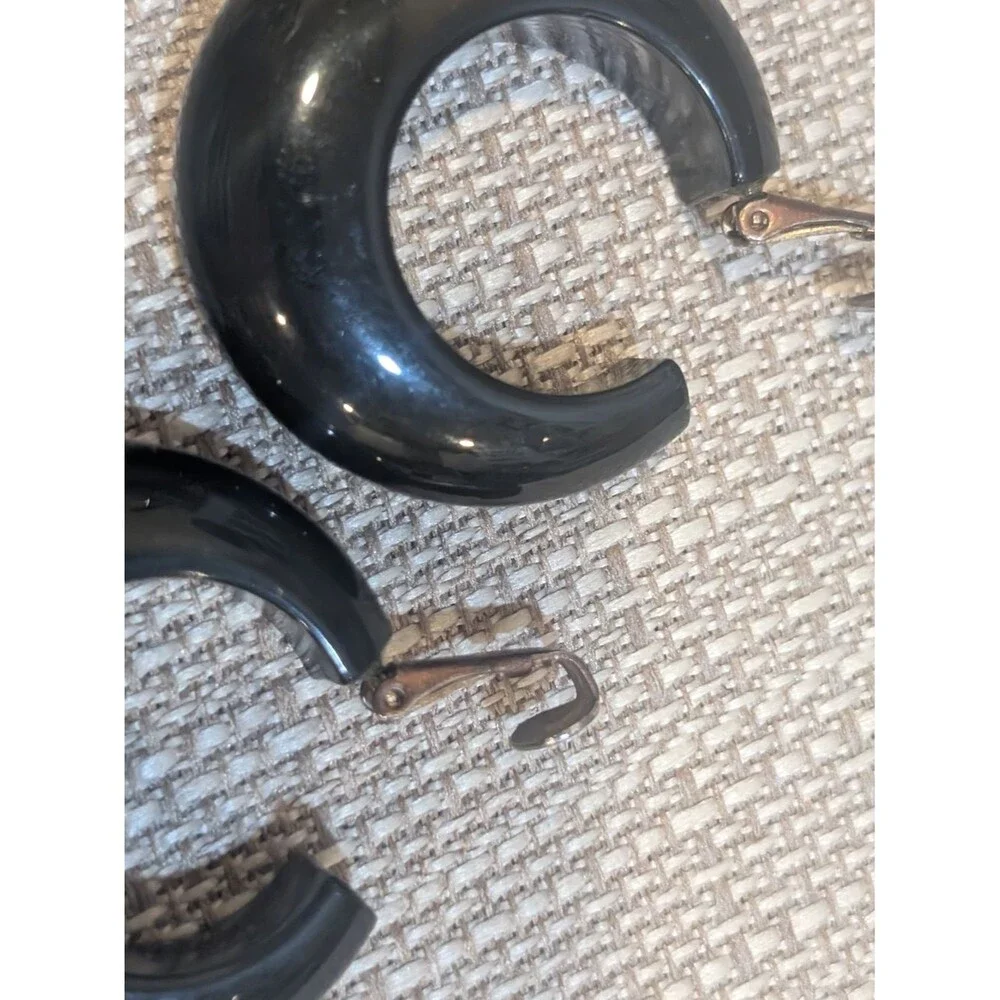 Vintage Black Chunky Hoop Clip-On Earrings Mod Retro Plastic Lightweight